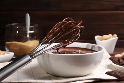 Crema Pasticcera al Cioccolato Perfetta - La Guida Definitiva
