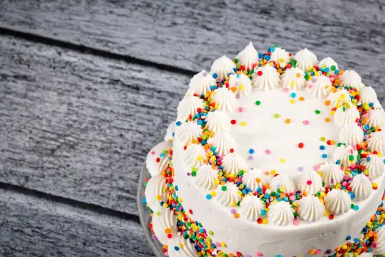 Torte di compleanno particolari - Idee e consigli per un successo garantito